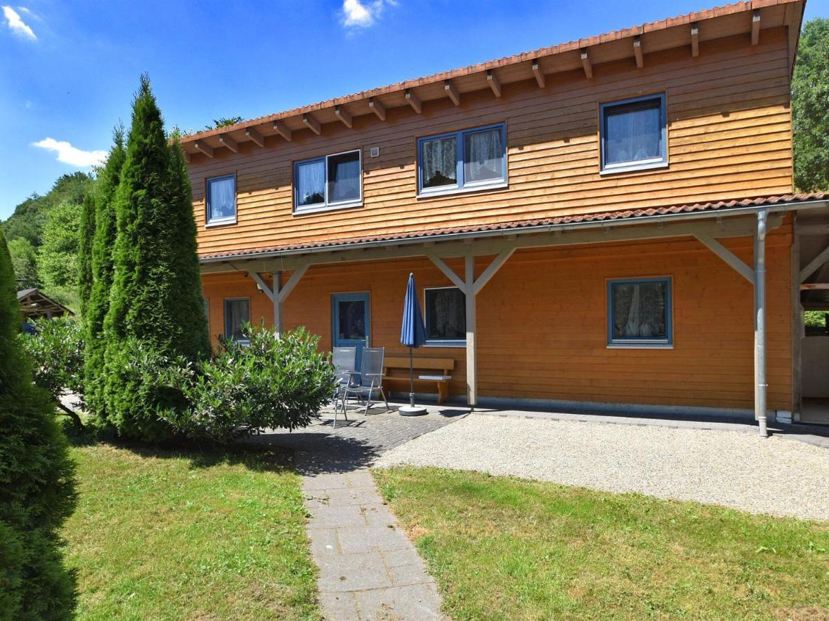 Charming Apartment With Private Terrace Bad Wildungen Eksteriør billede